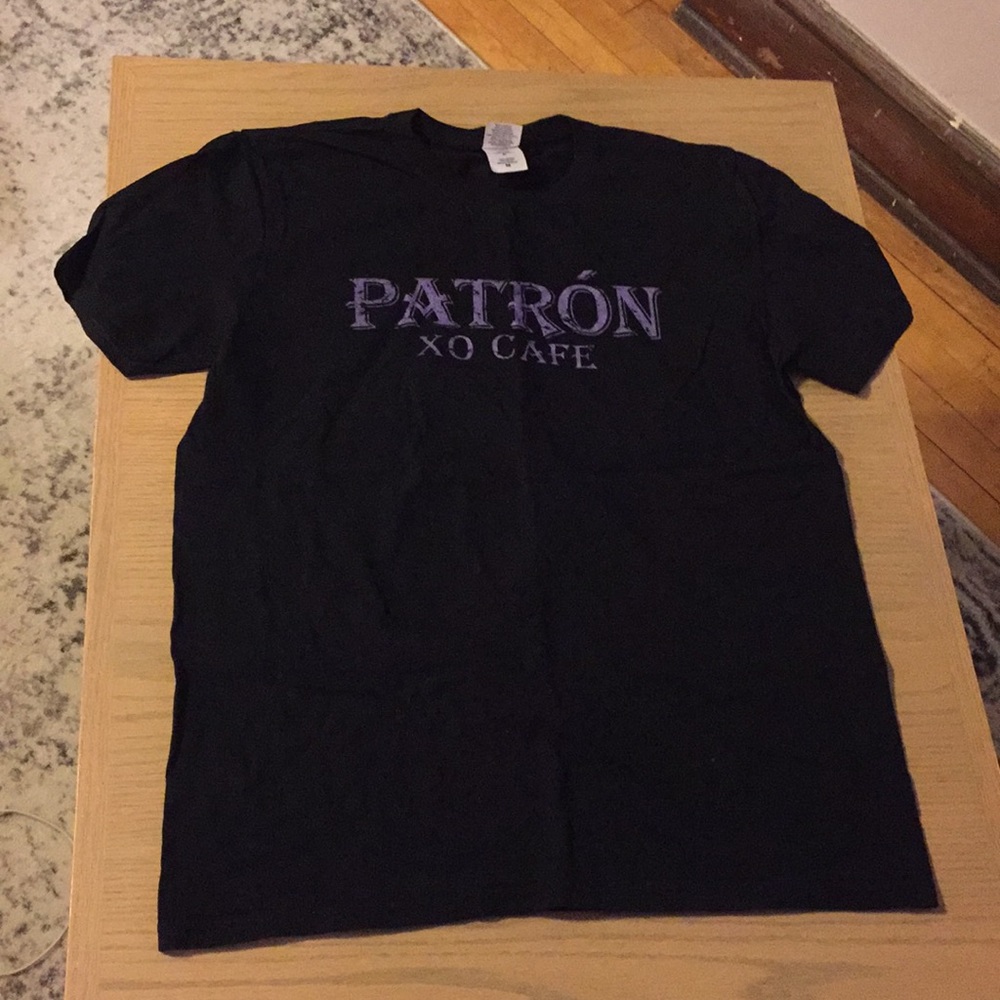 Patron xo cafe tee 🐝